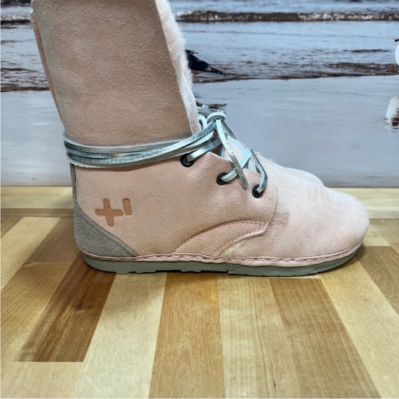 NWT OTZ Troop Weather Shearling Lace Up Boots In Powder Pink $300 MSRP Size 8 - Picture 8 of 12